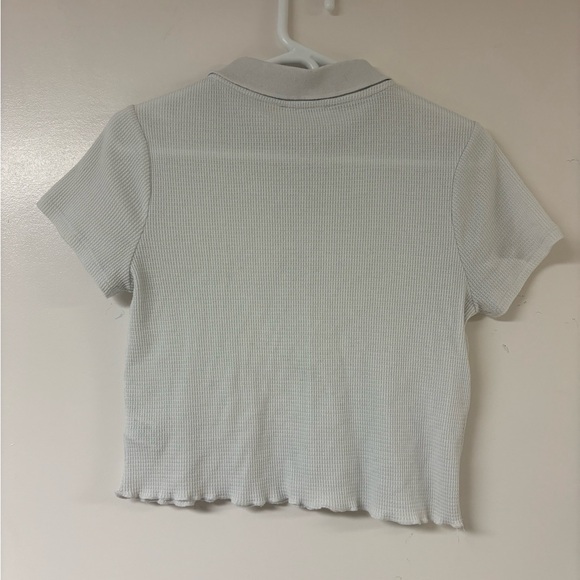 Rose & Vine Button Cropped Top white size medium - Picture 3 of 5